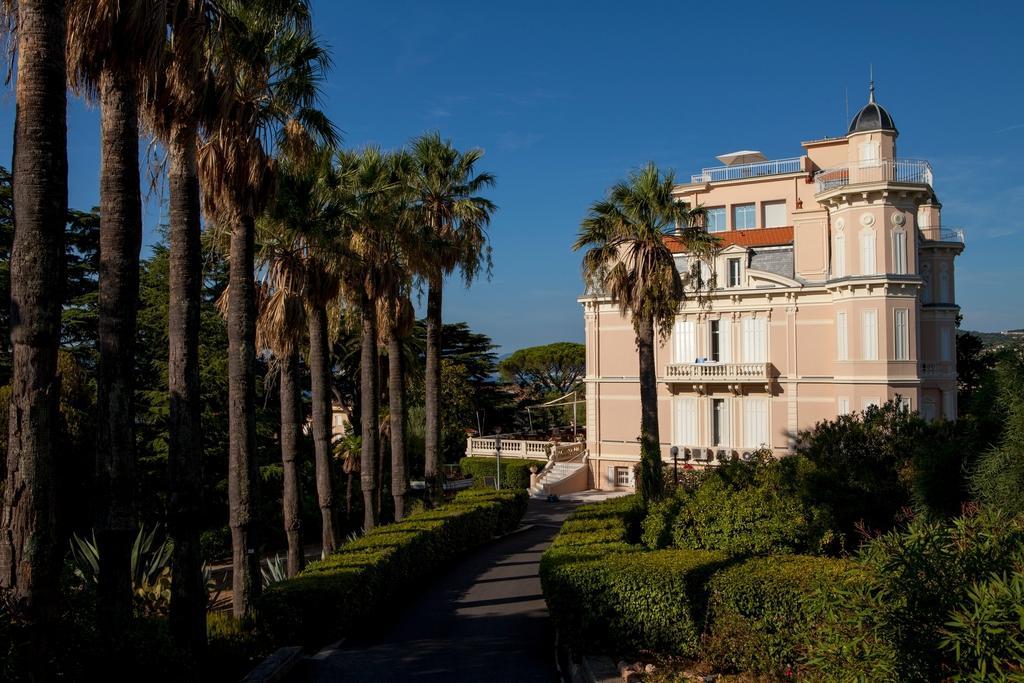 Hotel Les Tourelles Sainte-Maxime Zewnętrze zdjęcie
