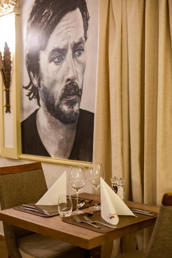 Hotel Les Tourelles Sainte-Maxime Zewnętrze zdjęcie