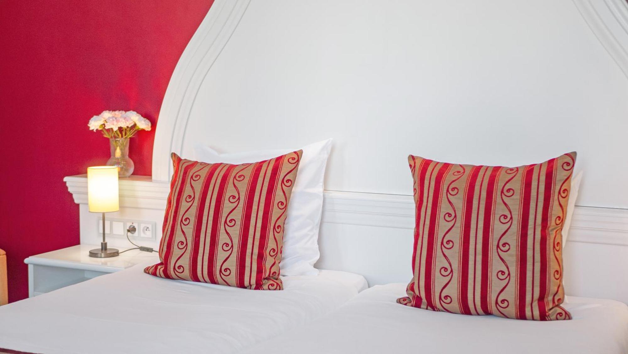 Hotel Les Tourelles Sainte-Maxime Zewnętrze zdjęcie